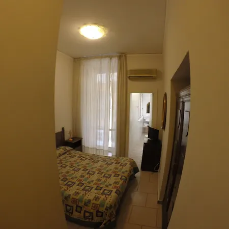 Prati 3*