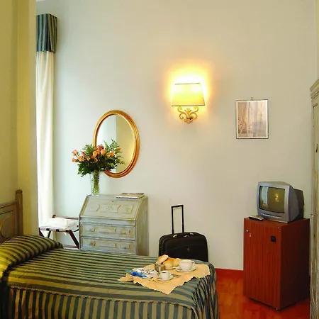 Prati 3* Naples